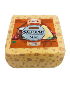 Сир твердий "Фаворіт" 50% Вись (квадрат) 1,7-2,5кг